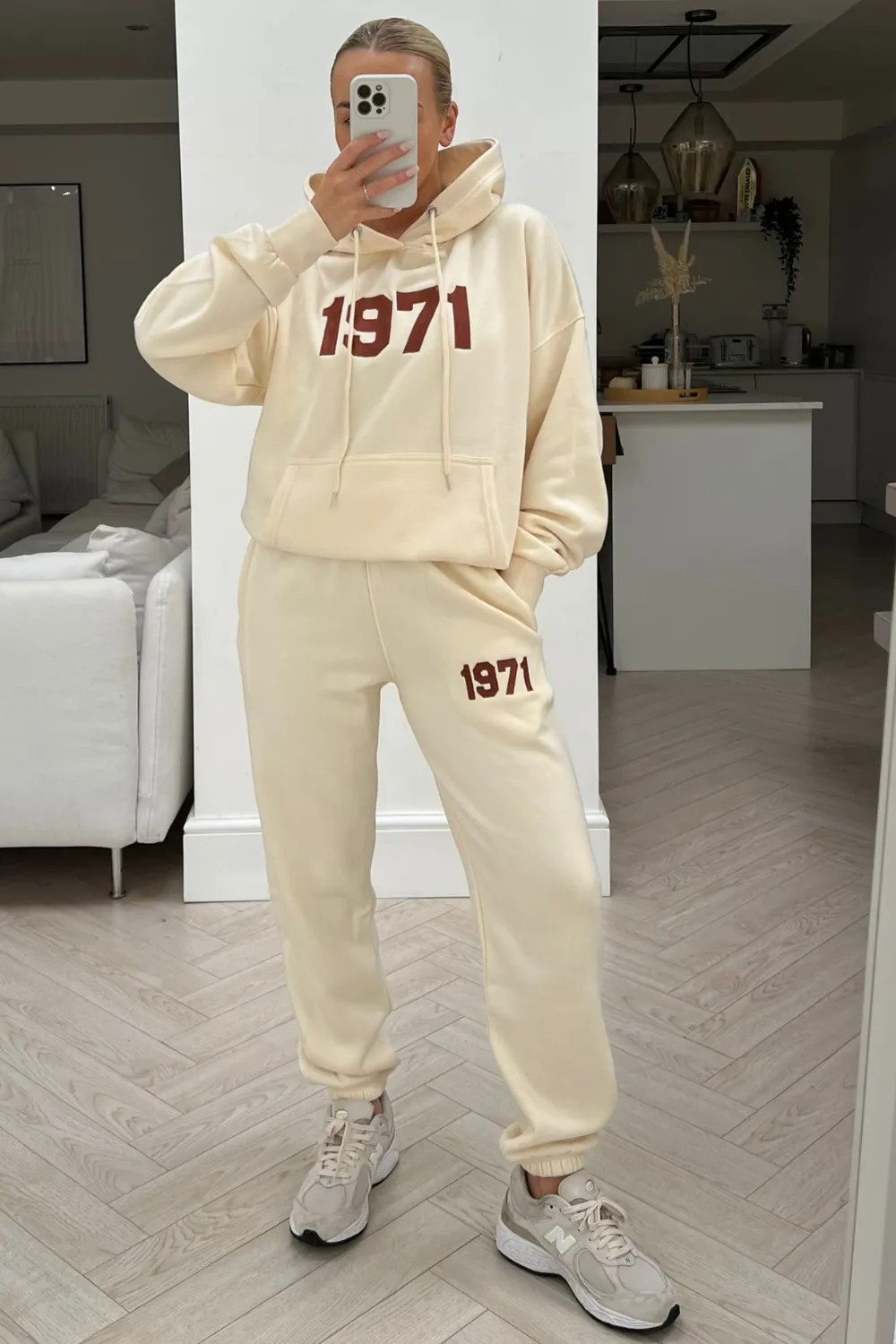 1971 ecru embroidered  hooded loungewear set