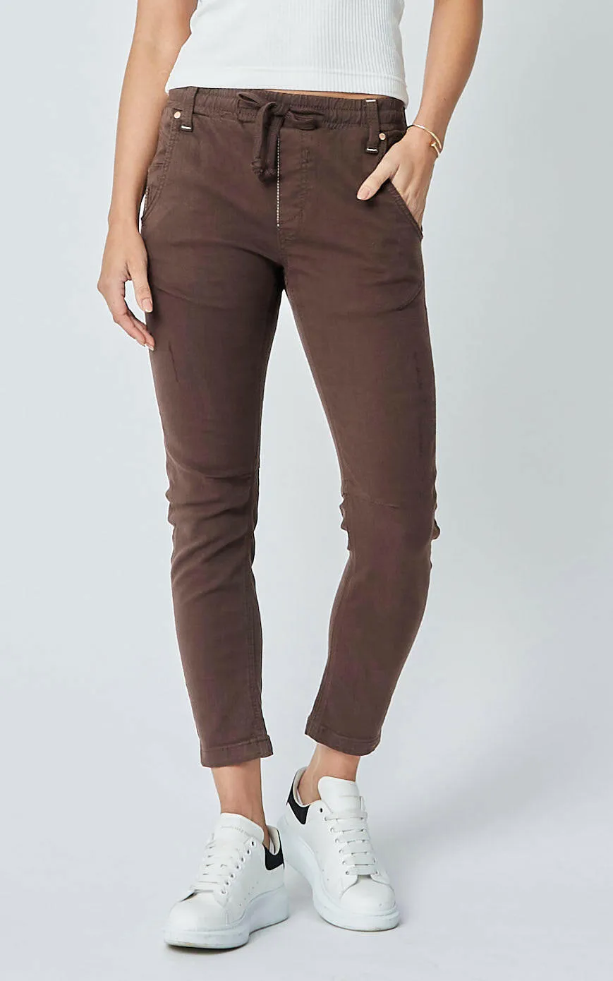 Active Seal Brown Jeans