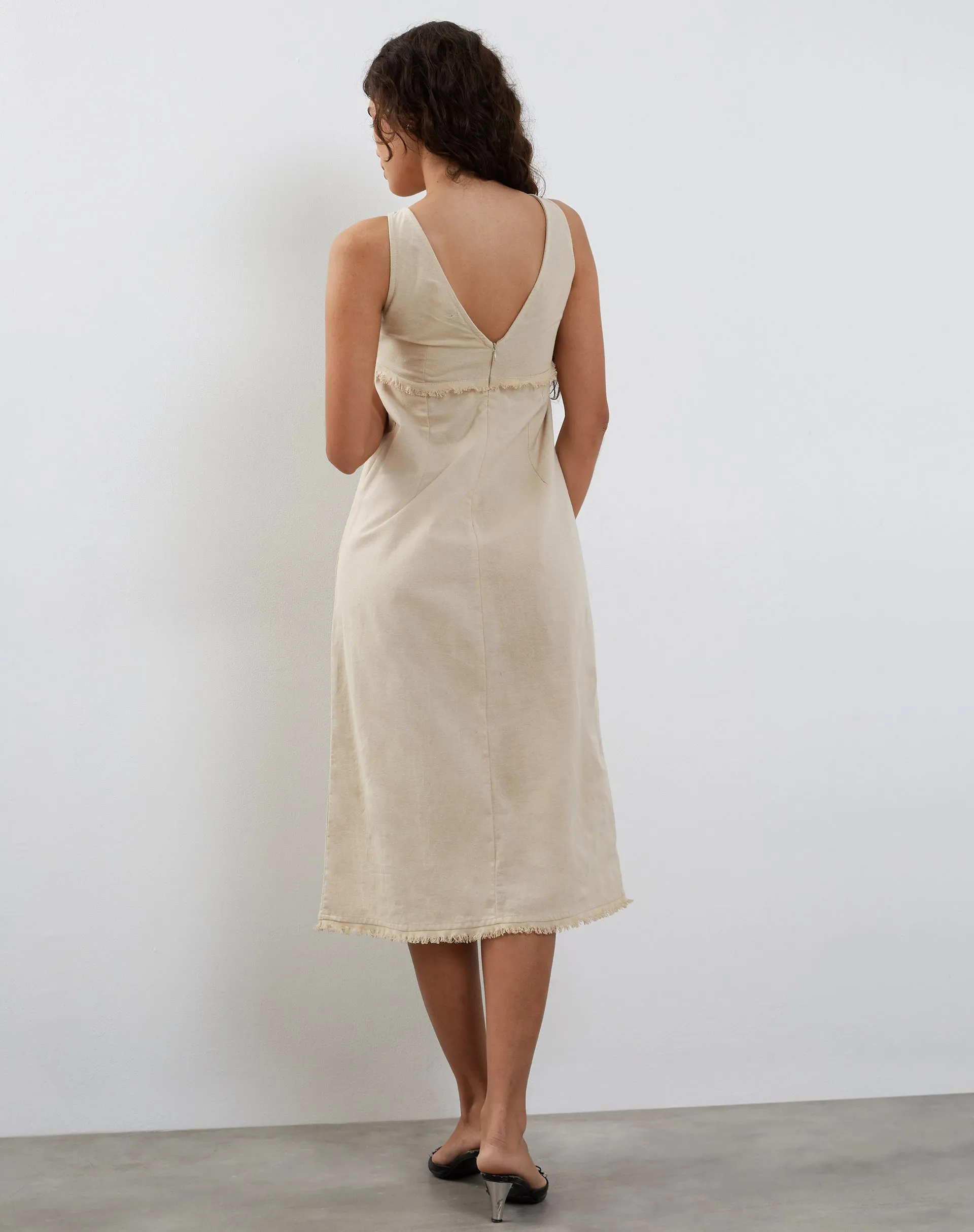 Antari Midi Dress in Ecru Linen