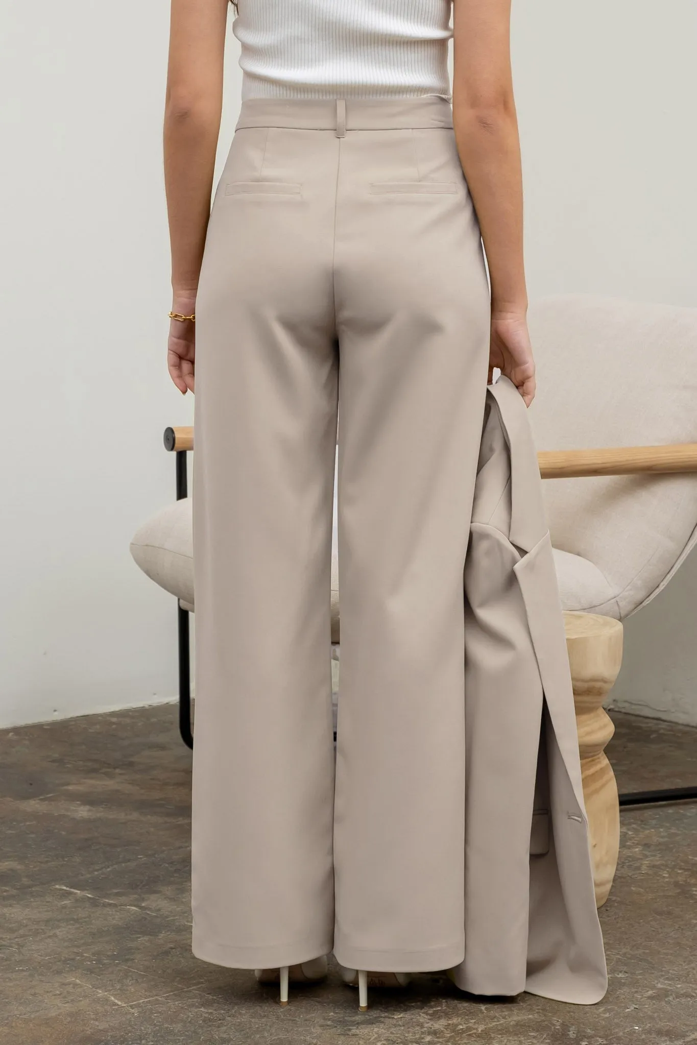 Business Baddie Pants In Taupe