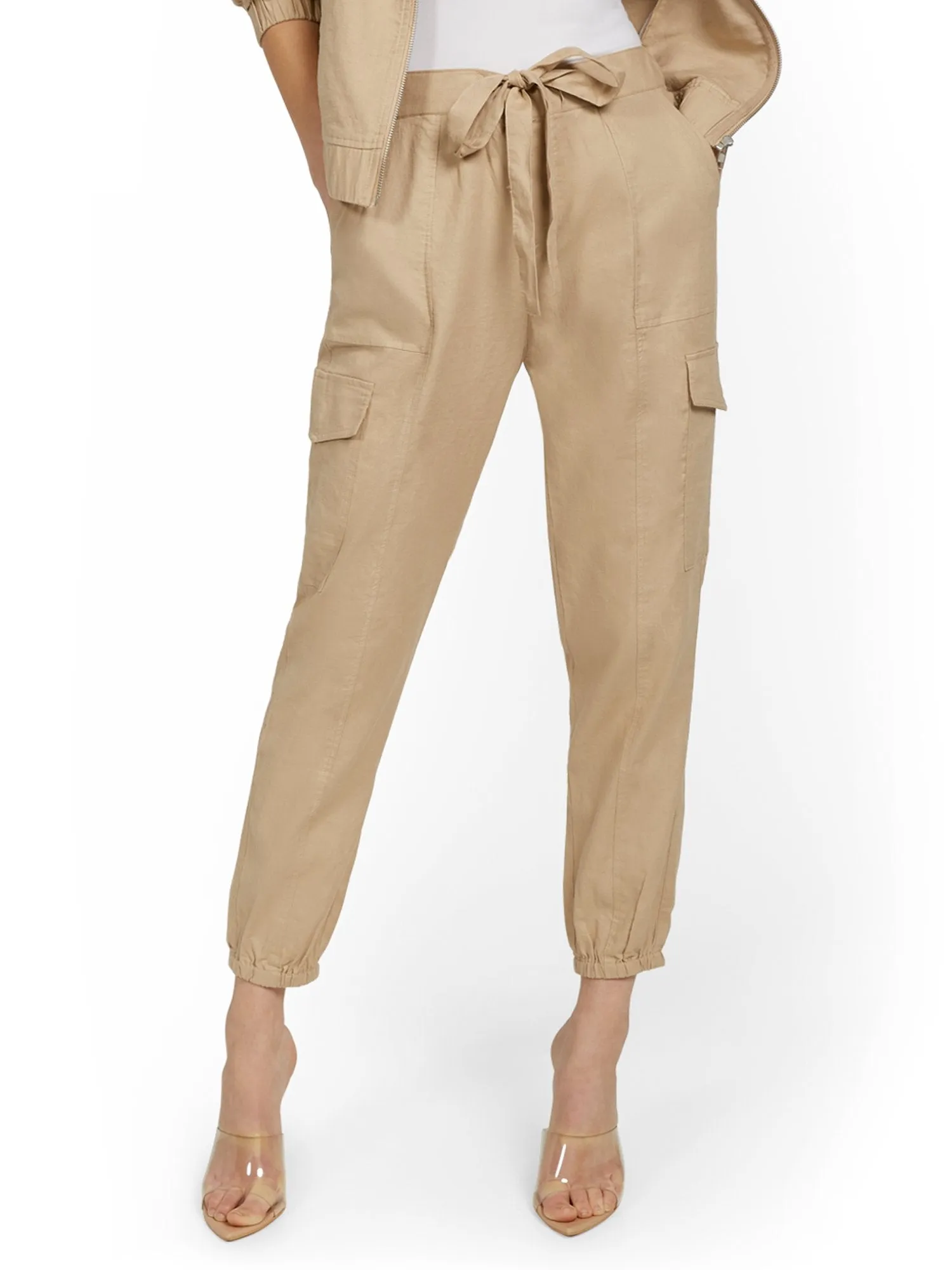 Linen-Blend High-Waisted Cargo Jogger Pant