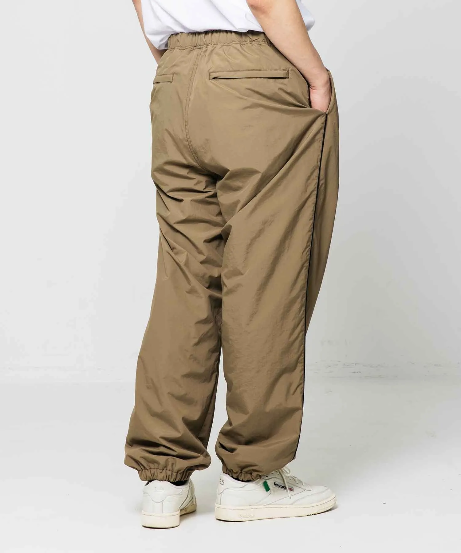 PIPING NYLON PANTS