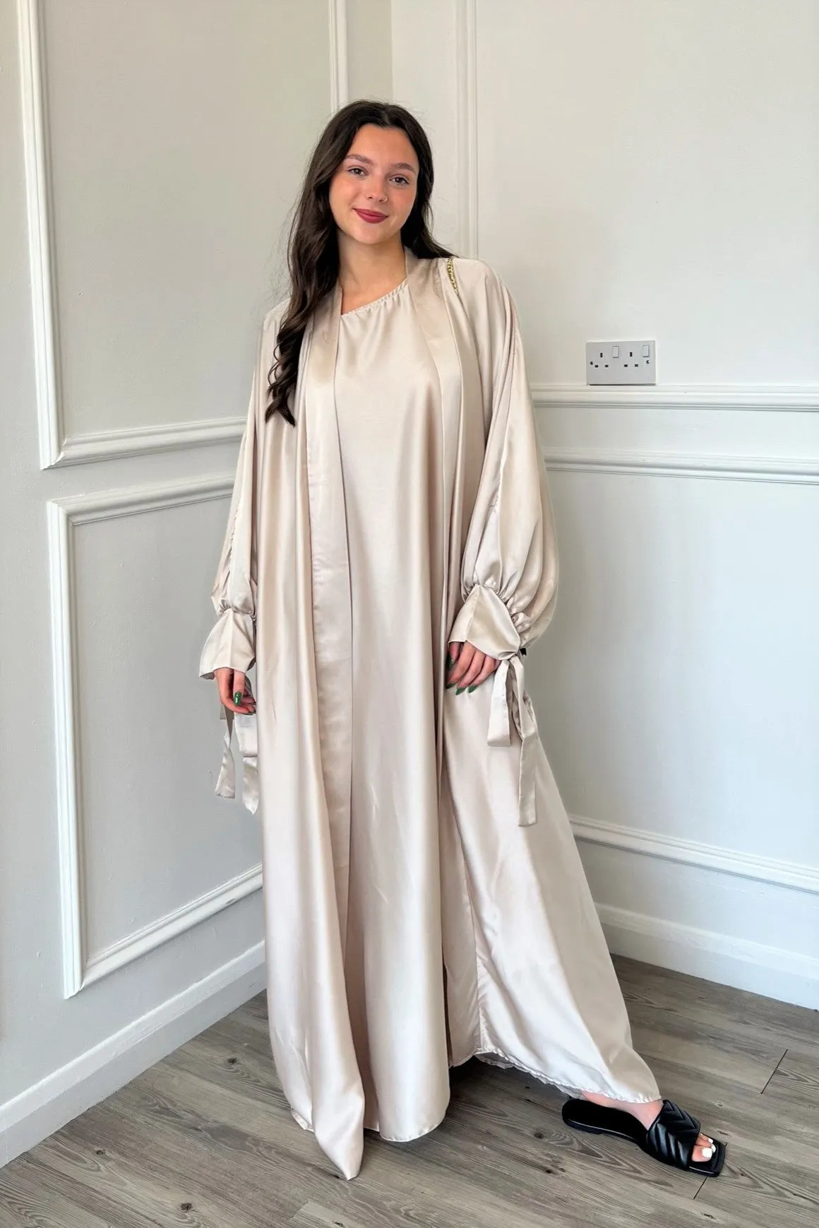 Satin Abaya - Cream