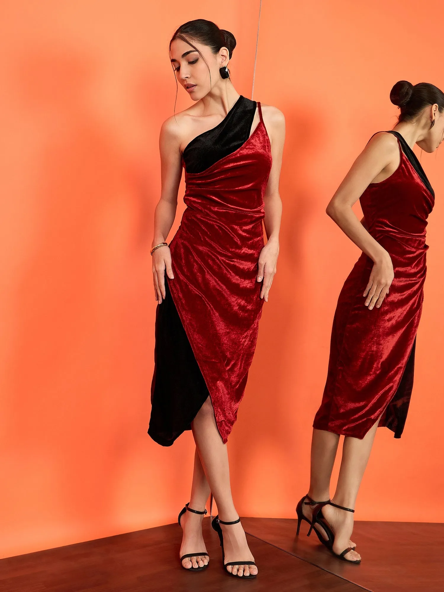 Stretchable Velvet Dual-Color Dress