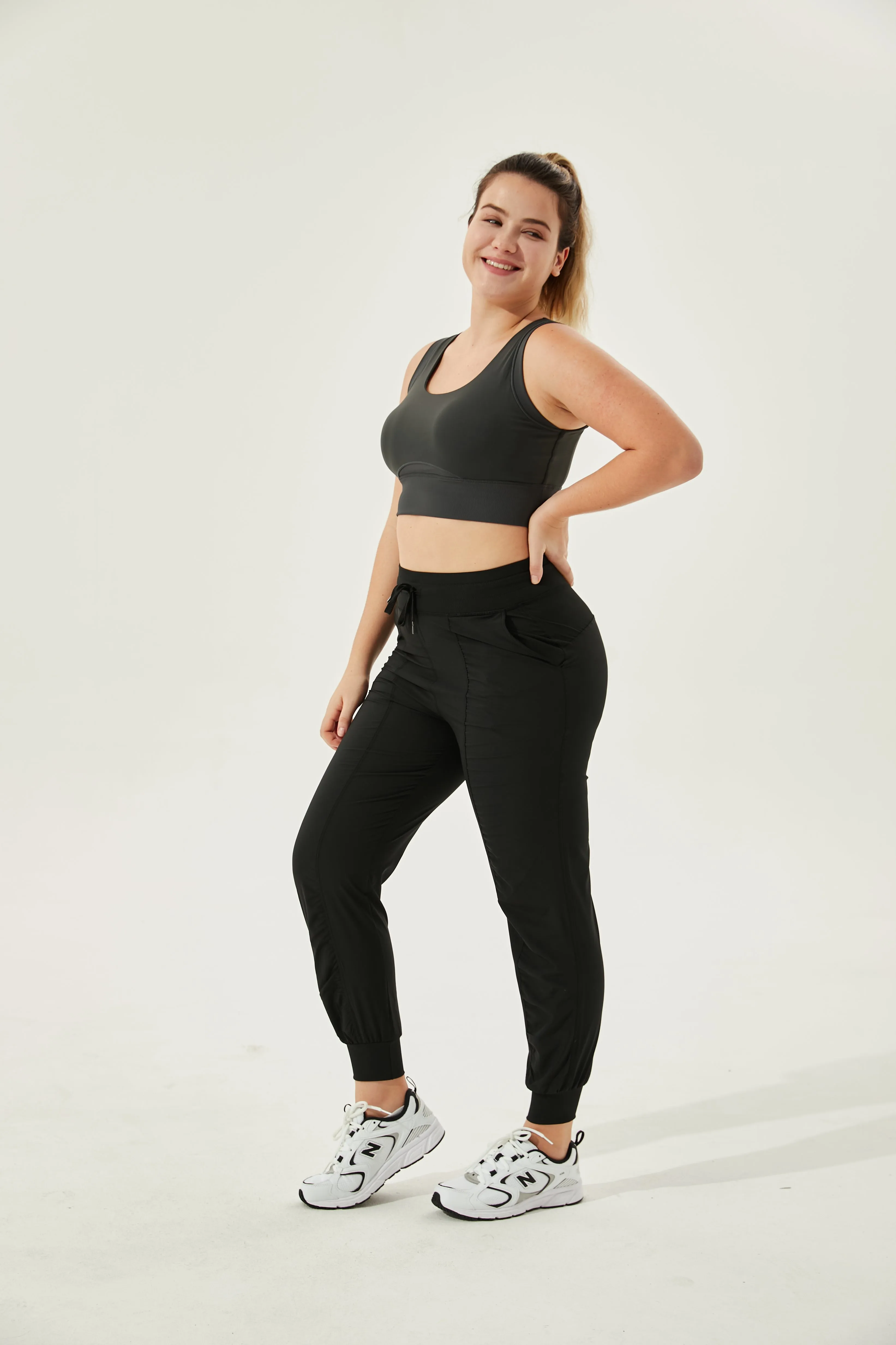 Tangs Display - Cooling Blaze Joggers With Cuffs