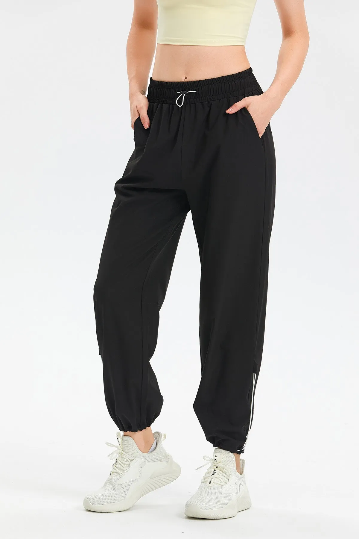 Tapered Jogger Scrub Pants with Adjustable Drawstring