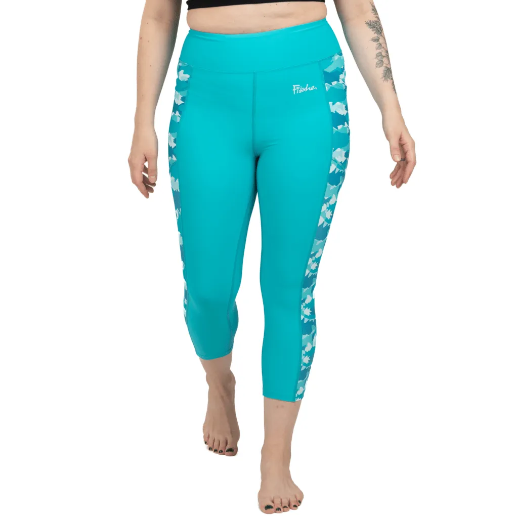 Water Camo Pocket Capri Leggings