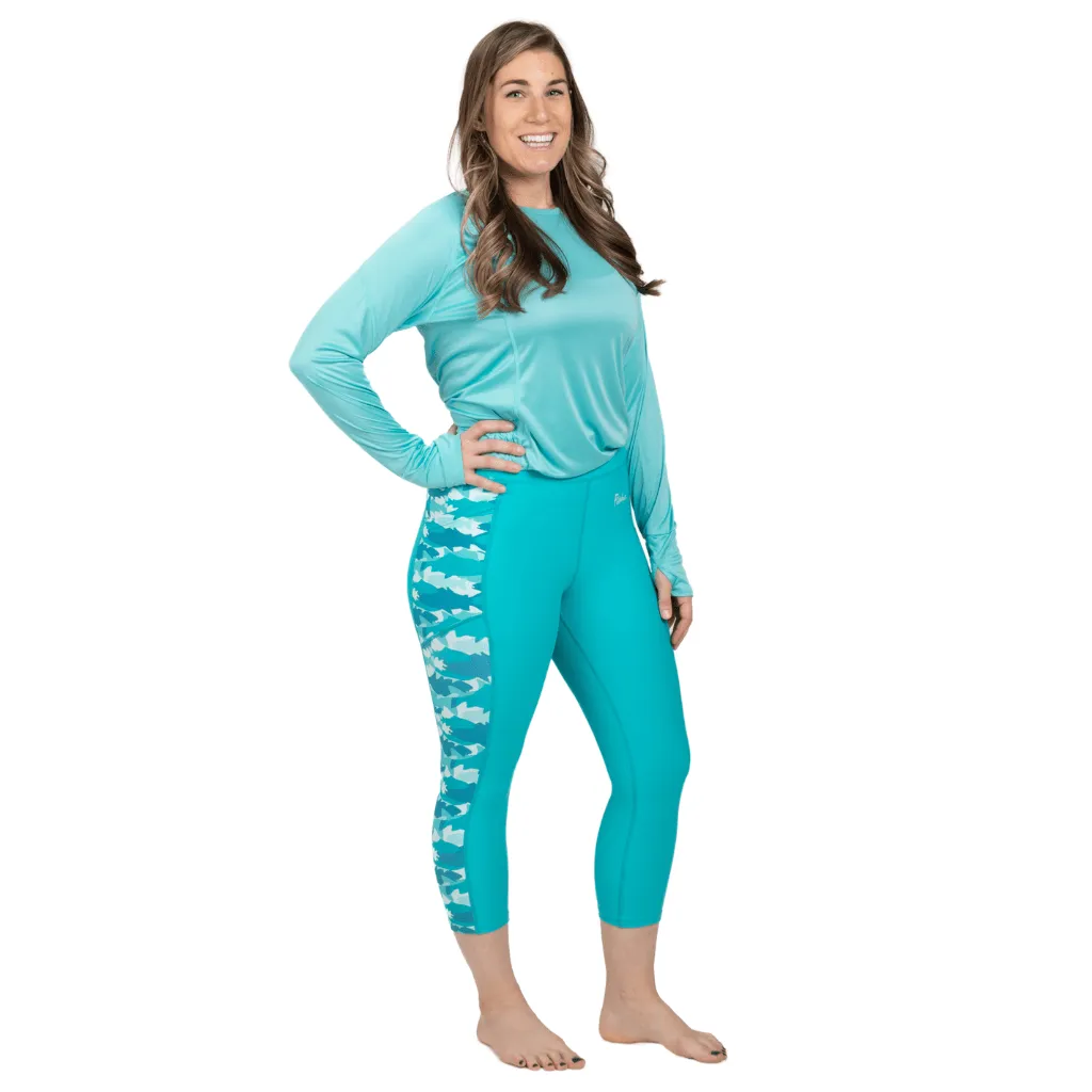 Water Camo Pocket Capri Leggings