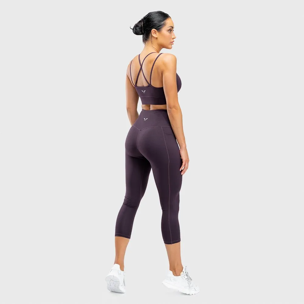 We Rise High-Waisted Cropped Leggings - Beetroot