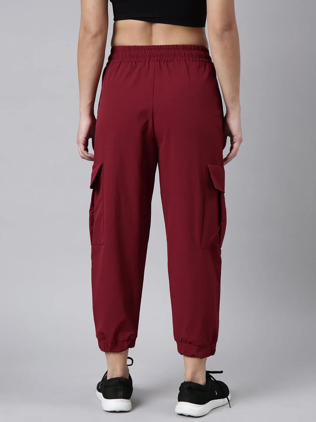 Women Solid Slim Fit Maroon Joggers Track Pant